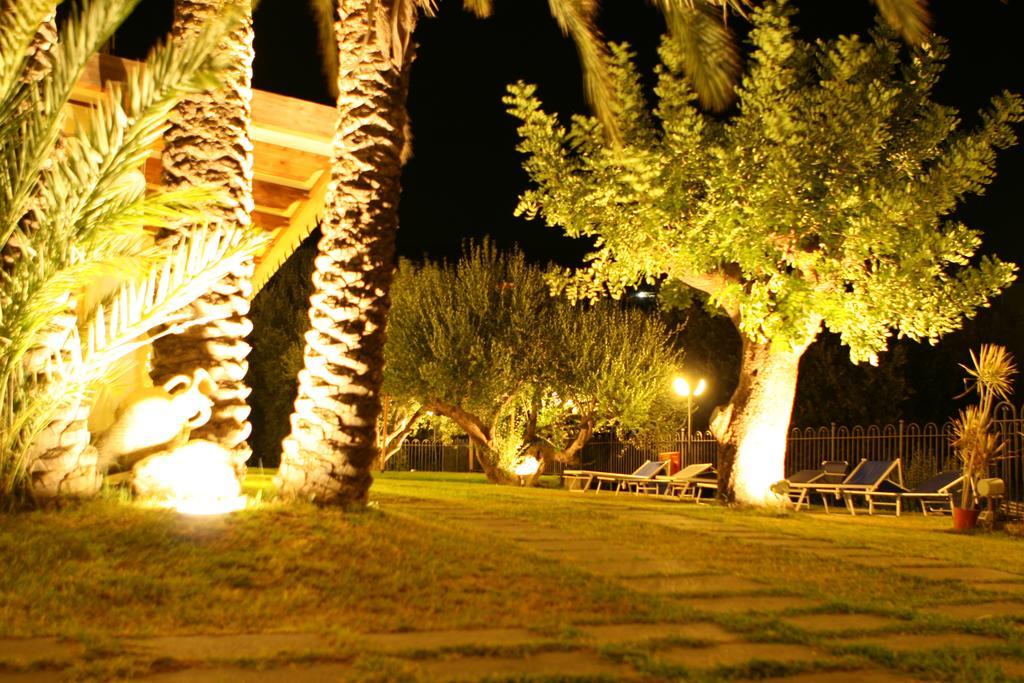 Villaggio Garden Park Marina di Camerota Exterior foto